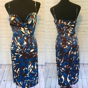 Immaculate Donna Ricco satin dress